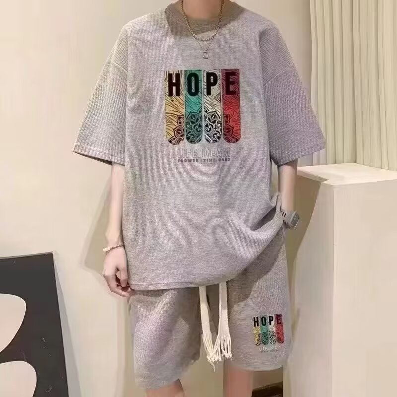 Conjunto Deportivo "Waffle" para Joven - Camiseta de Manga Corta y Bermudas (Estilo Casual de Verano)