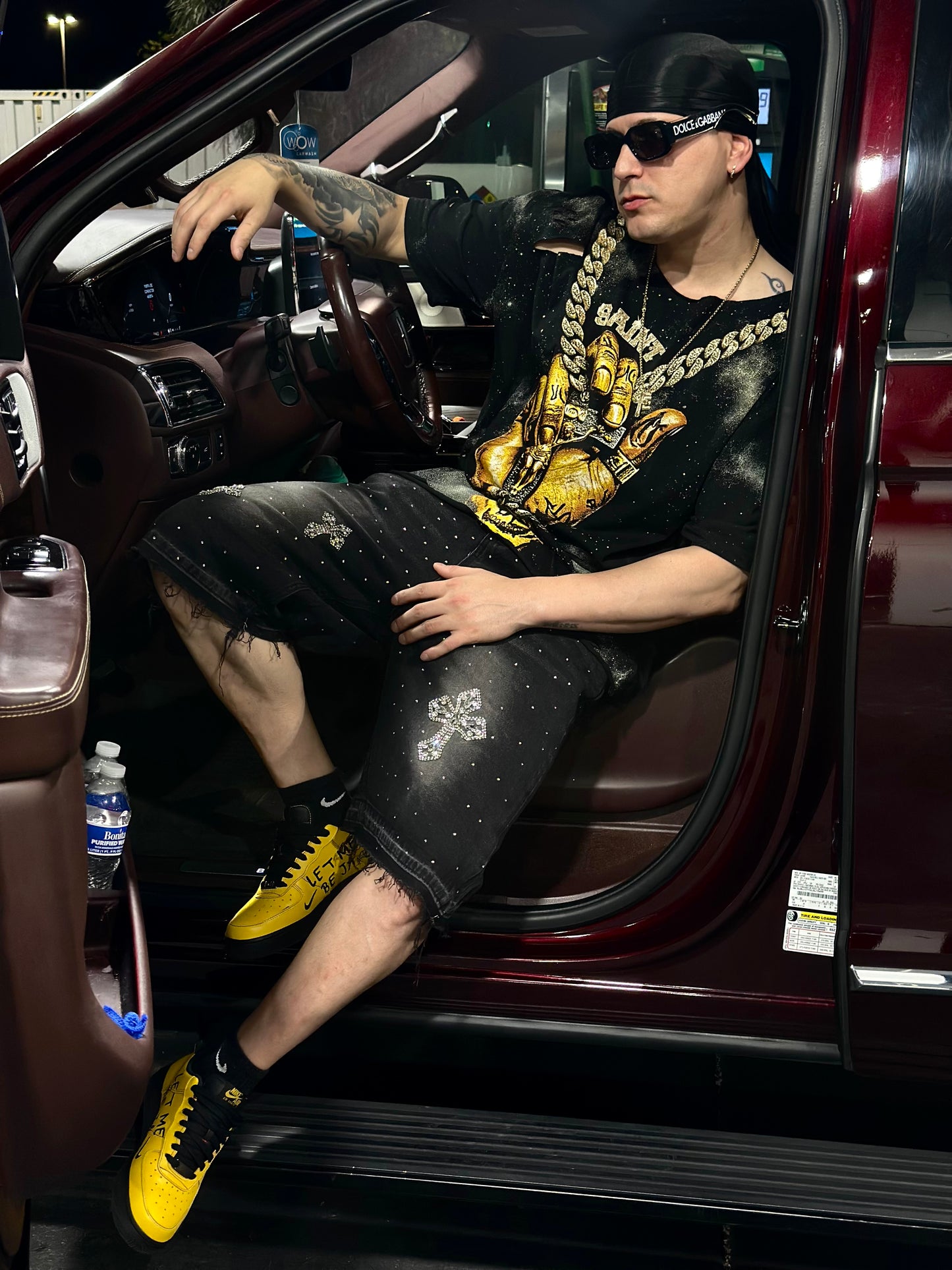 Saint Crucifix - Oversize Streetwear Edition
