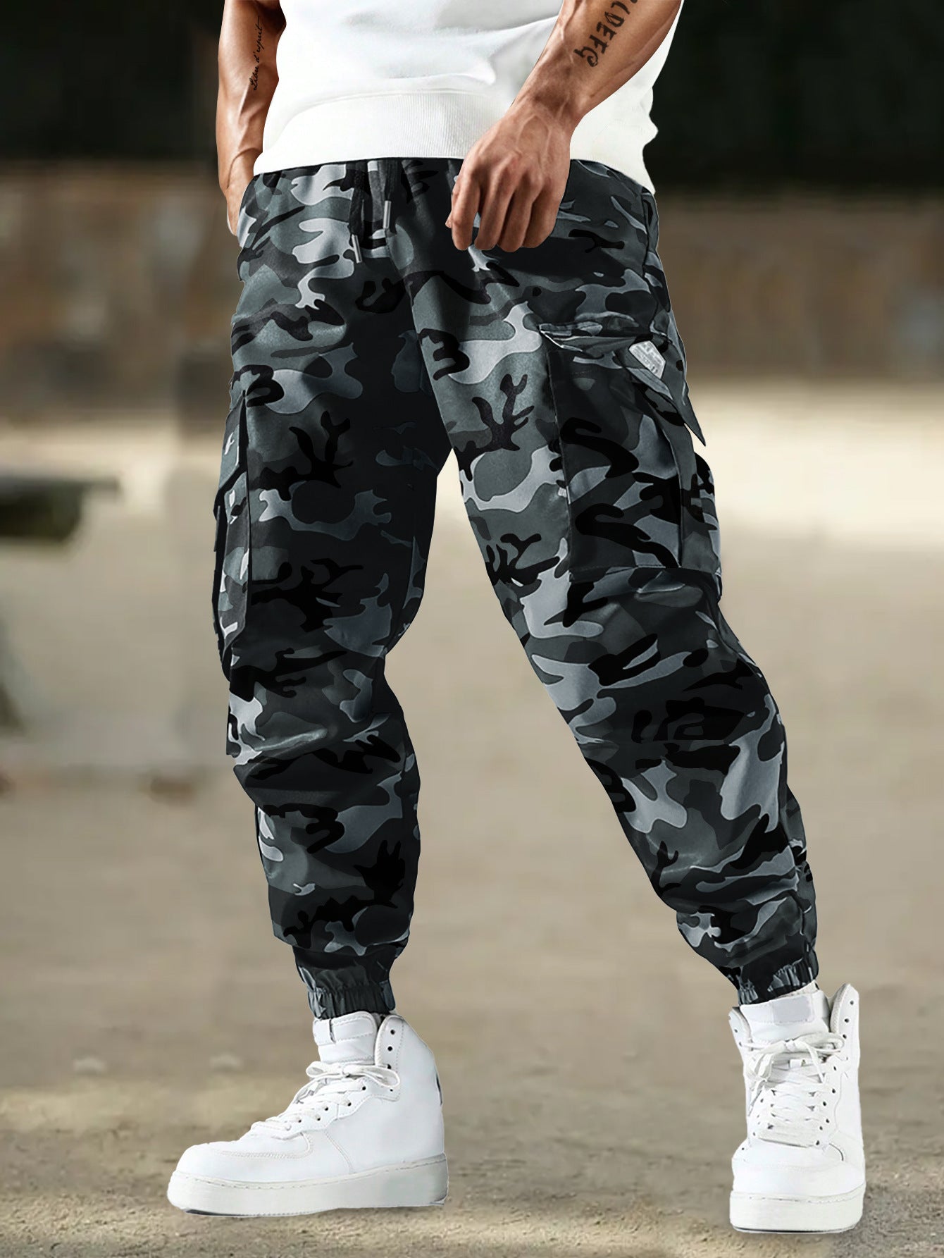 Pantalones Cargo de Camuflaje para Hombre - Estilo Militar Urbano con Bolsillos Laterales