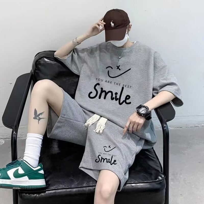 Conjunto Deportivo "Waffle" para Joven - Camiseta de Manga Corta y Bermudas (Estilo Casual de Verano)