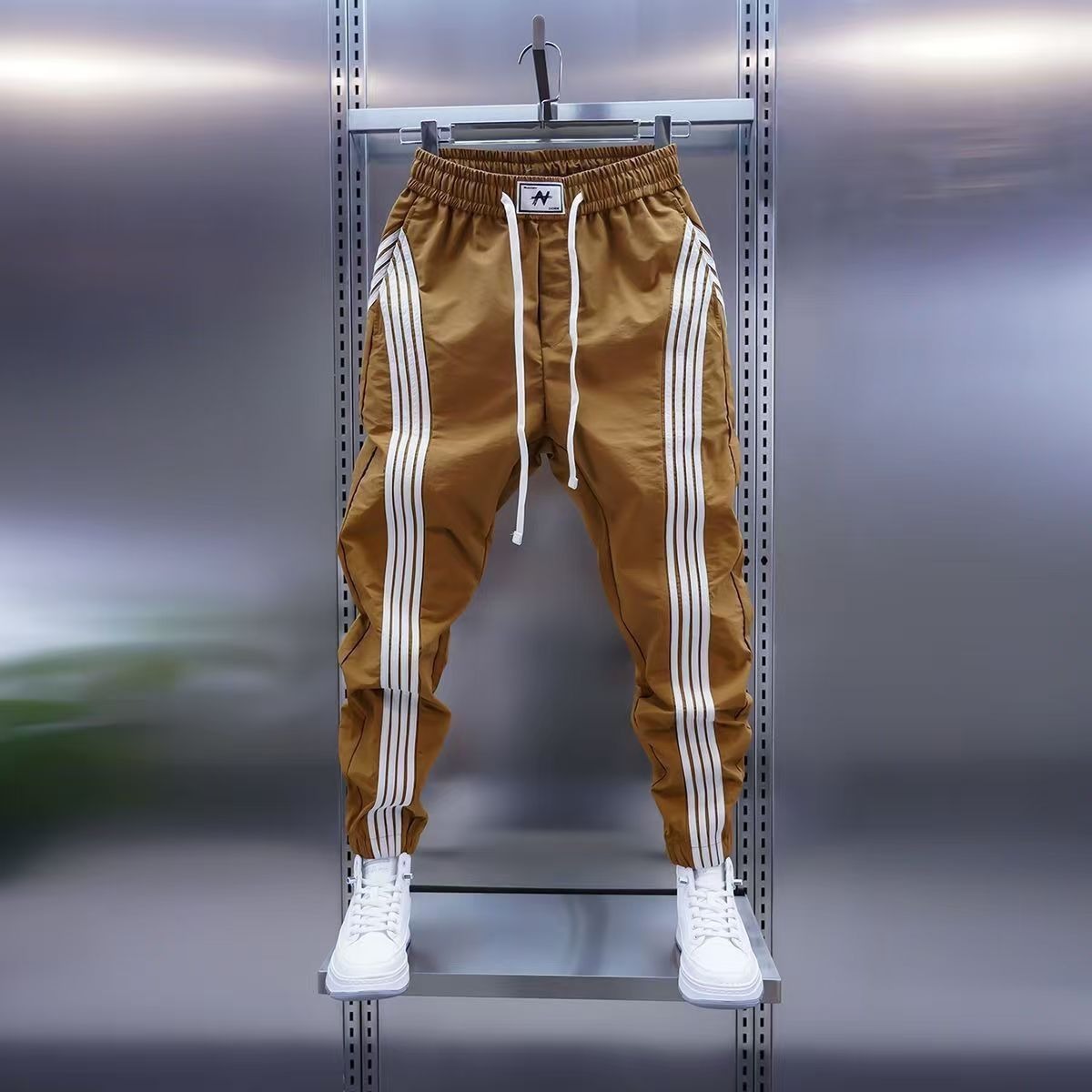 Joggers Deportivos de Rayas Laterales para Hombre - Estilo Urbano Slim Fit